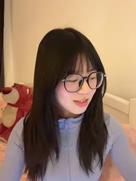 Snapshot of Ella-A9 chatting on 11-29-25, 03:15 Ella-A9 online show from 11-29-25, 03:15