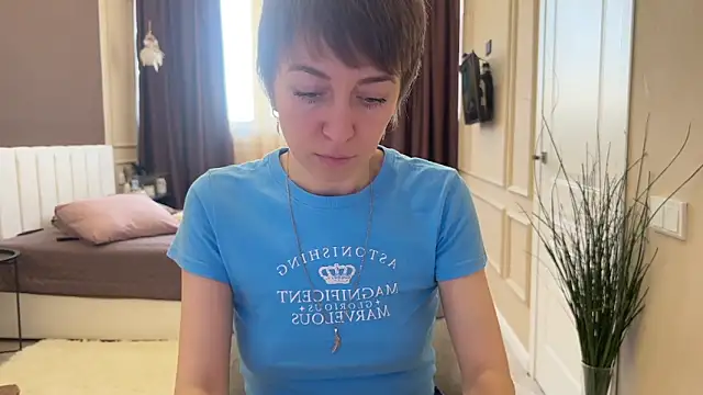 daniellia  online show from 01-18-26, 09:02