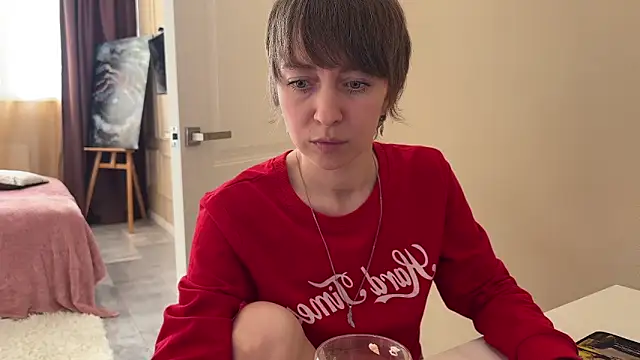 daniellia  online show from 04-27-26, 02:26