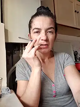 alinaalinutzq online show from 12-16-25, 12:43