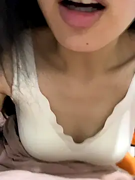 MengMeng0515 online show from 11-28-25, 12:52