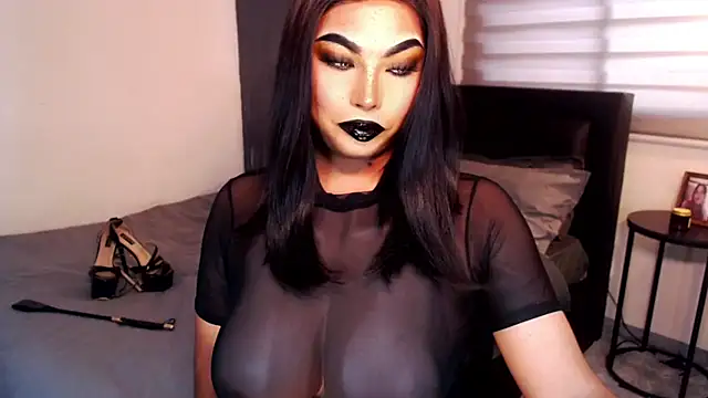 xTrixieMae online show from 04-23-26, 03:08