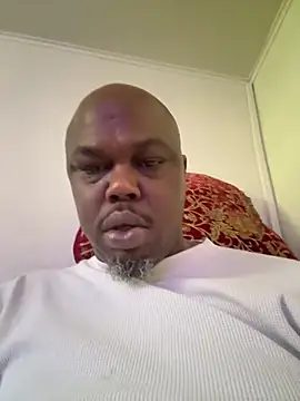 Snapshot of devon3421 chatting on 02-15-26, 07:10 devon3421 online show from 02-15-26, 07:10