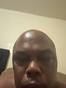 Snapshot of devon3421 chatting on 03-04-26, 03:45 devon3421 online show from 03-04-26, 03:45