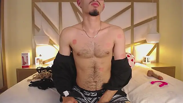 Jaxon Carter online show from 02-05-26, 01:54