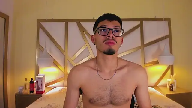 Jaxon Carter online show from 04-27-26, 01:58