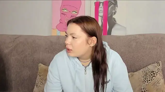 ArielGirl online show from 10-31-25, 10:27