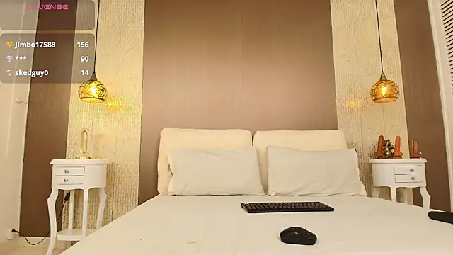 Tiifany Baker online show from 09-17-25, 07:37