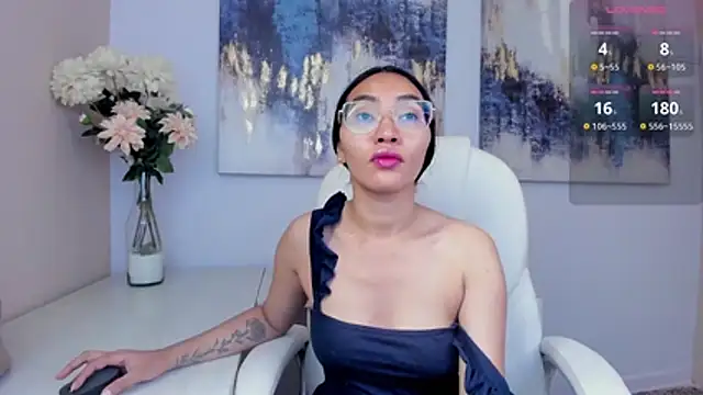 lucyy liiuu online show from 12-15-25, 03:16