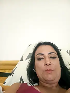 jadecristina online show from 04-12-26, 08:58