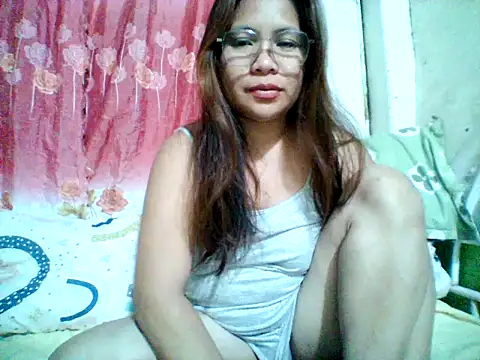 Snapshot of Bianca0516 chatting on 05-14-26, 10:11 Bianca0516 online show from 05-14-26, 10:11