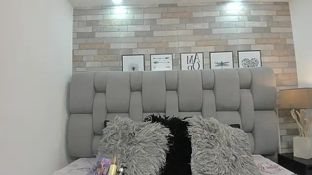 kathysmith19 online show from 11-23-25, 03:06