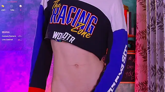 Snapshot of VicenteFerrer chatting on 09-26-25, 12:25 VicenteFerrer online show from 09-26-25, 12:25