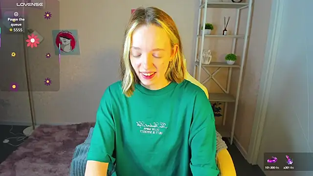 R0cket bunny online show from 09-24-25, 12:03