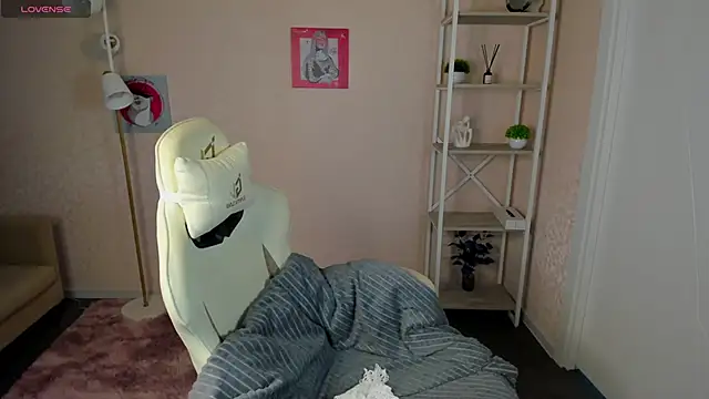 R0cket bunny online show from 10-03-25, 01:13