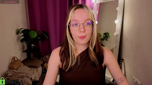 R0cket bunny online show from 07-25-26, 01:04