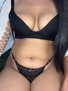 Akiira 00 online show from 02-28-26, 12:39