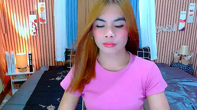 Snapshot of mikhaylahanderson chatting on 11-14-25, 07:40 mikhaylahanderson online show from 11-14-25, 07:40