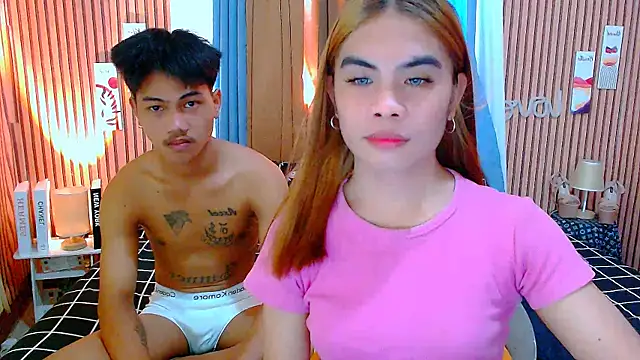 Snapshot of mikhaylahanderson chatting on 11-16-25, 04:40 mikhaylahanderson online show from 11-16-25, 04:40