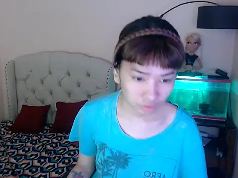 ShantalFoxxy  online show from 01-06-26, 01:53