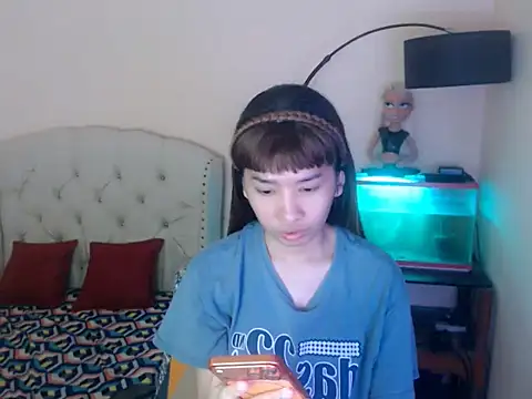 ShantalFoxxy  online show from 02-12-26, 01:33