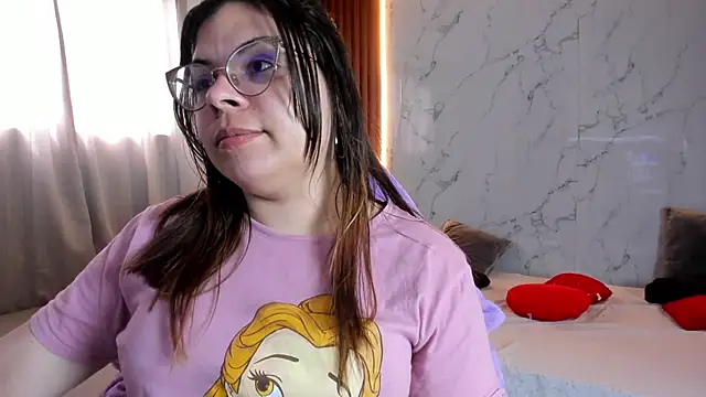 Snapshot of shasha_bloom chatting on 09-10-25, 07:47 shasha bloom online show from 09-10-25, 07:47