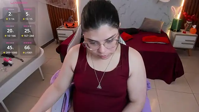 Snapshot of shasha_bloom chatting on 10-14-25, 08:09 shasha bloom online show from 10-14-25, 08:09