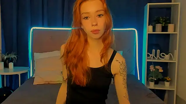 Lori Williams online show from 12-05-25, 01:03