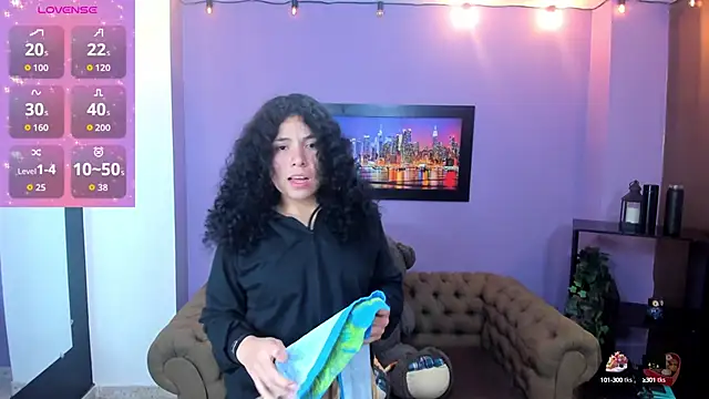 Snapshot of angelita_martins chatting on 10-17-25, 02:37 angelita martins online show from 10-17-25, 02:37