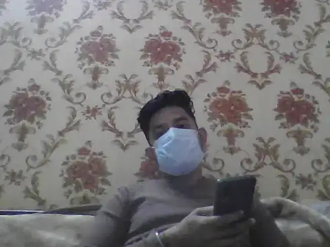 Snapshot of NIVAN_7251 chatting on 11-17-25, 09:04 NIVAN 7251 online show from 11-17-25, 09:04