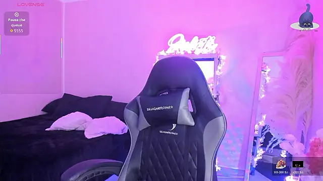 JuliethMoss online show from 02-10-26, 09:08