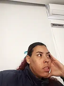 Pamelamiler   online show from 12-17-25, 12:11