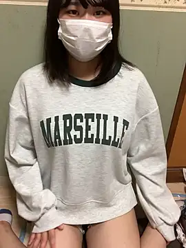 Snapshot of -SAKI-xx chatting on 10-22-25, 12:27 -SAKI-xx online show from 10-22-25, 12:27