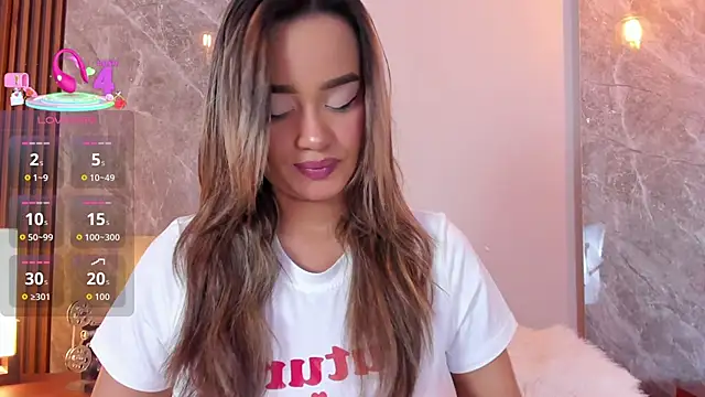 Emma hunter  online show from 10-06-25, 03:48