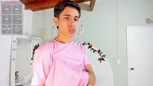 Snapshot of JoshuaSanzz chatting on 10-03-25, 03:36 JoshuaSanzz online show from 10-03-25, 03:36