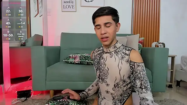 Snapshot of JoshuaSanzz chatting on 10-10-25, 03:38 JoshuaSanzz online show from 10-10-25, 03:38