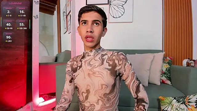 Snapshot of JoshuaSanzz chatting on 11-04-25, 03:38 JoshuaSanzz online show from 11-04-25, 03:38