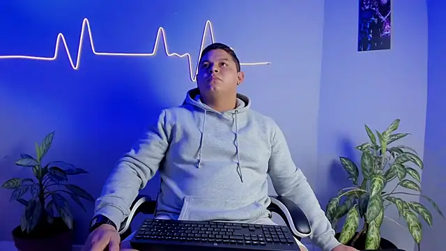 Maximus Steel online show from 11-10-25, 11:42