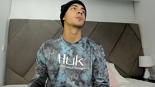 andrew colleman online show from 11-06-25, 06:03