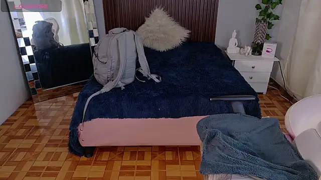 kataleya 29 online show from 10-16-25, 07:37