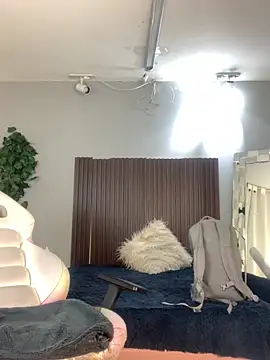 kataleya 29 online show from 10-17-25, 12:30