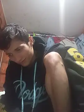 Snapshot of alexandercruz chatting on 06-16-26, 12:02 alexandercruz online show from 06-16-26, 12:02