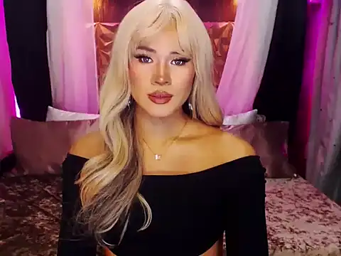 Snapshot of YllanaAltheaXxX chatting on 10-16-25, 03:51 YllanaAltheaXxX online show from 10-16-25, 03:51