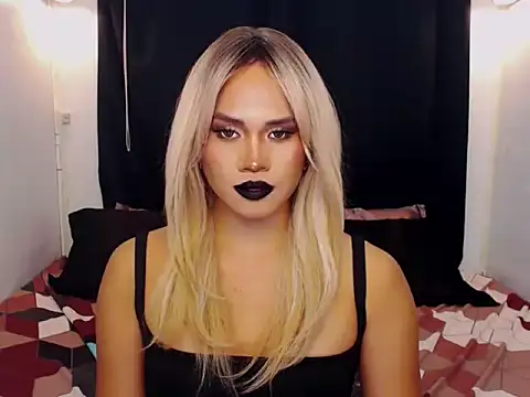 YllanaAltheaXxX online show from 02-15-26, 05:26