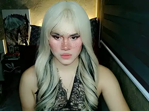 YllanaAltheaXxX online show from 04-20-26, 08:54