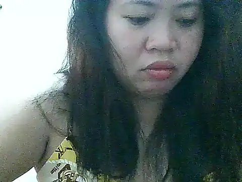 Snapshot of fresh_rosie chatting on 10-13-25, 07:03 fresh rosie online show from 10-13-25, 07:03