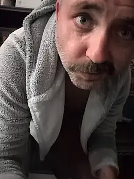 cloudymatt online show from 11-14-25, 07:07