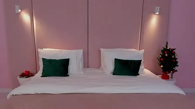 NancyJonson online show from 12-23-25, 03:04