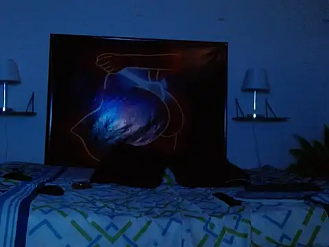 Snapshot of GinoelDal chatting on 10-17-25, 10:56 GinoelDal online show from 10-17-25, 10:56