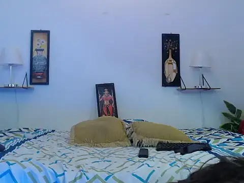 Snapshot of GinoelDal chatting on 11-04-25, 01:38 GinoelDal online show from 11-04-25, 01:38